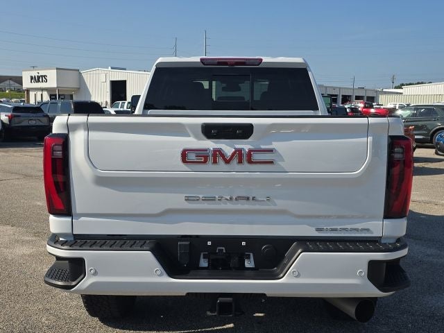 2025 GMC Sierra 2500HD Denali