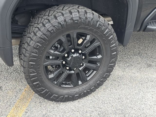 2025 GMC Sierra 2500HD Denali