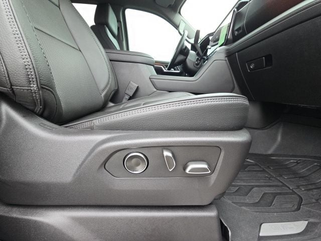 2025 GMC Sierra 2500HD Denali