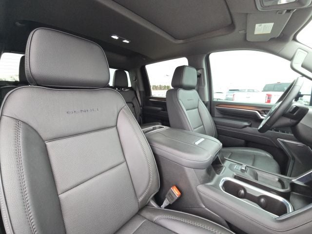 2025 GMC Sierra 2500HD Denali