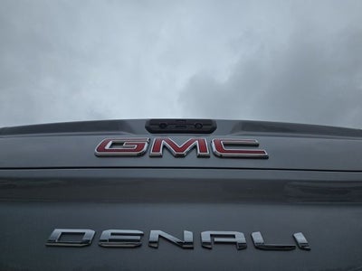 2025 GMC Sierra 2500HD Denali