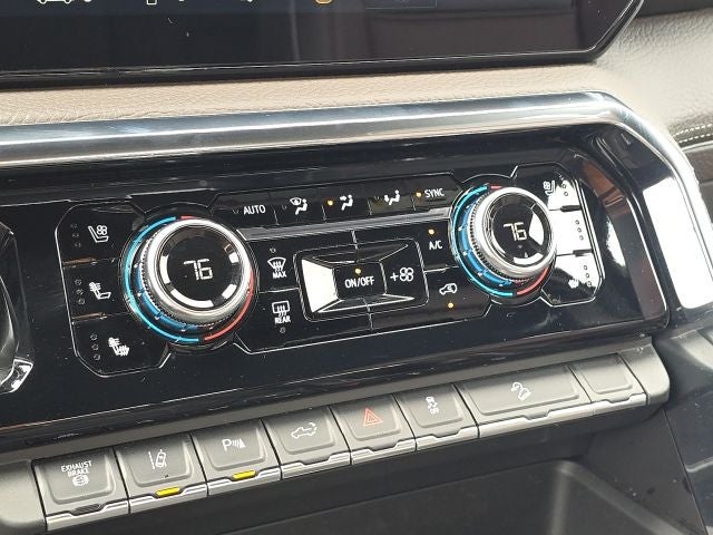 2025 GMC Sierra 2500HD Denali