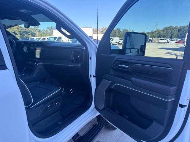 2025 GMC Sierra 2500HD AT4X