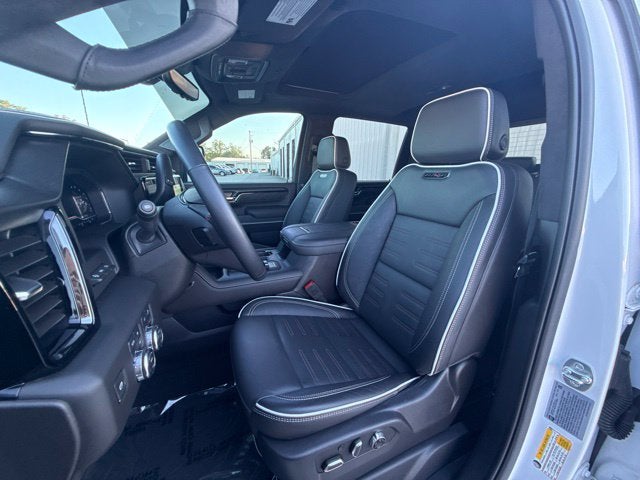 2025 GMC Sierra 2500HD AT4X