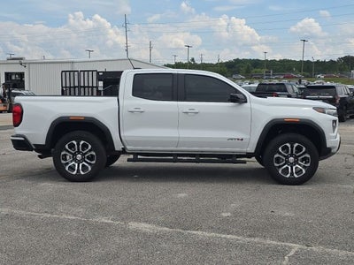2024 GMC Canyon AT4