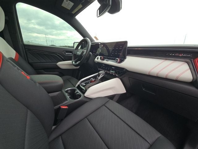 2023 GMC Canyon AT4X