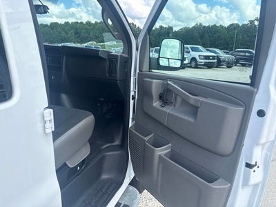2025 GMC Savana 2500 Work Van