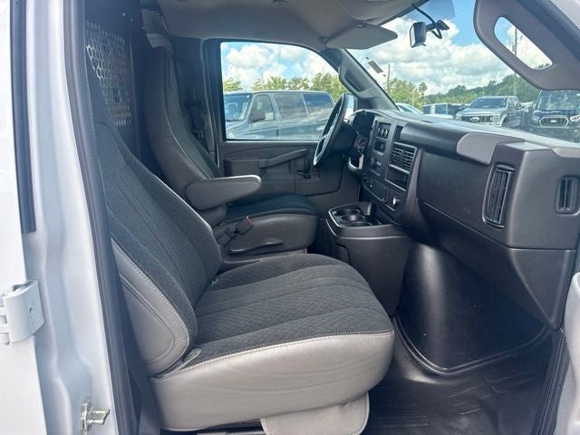 2025 GMC Savana 2500 Work Van