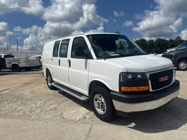 2025 GMC Savana 2500 Work Van