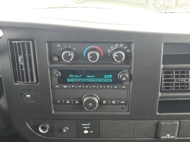 2024 GMC Savana 2500 Work Van