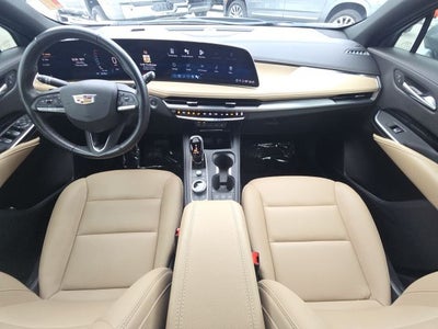 2024 Cadillac XT4 Luxury