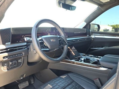 2025 Cadillac Escalade Sport Platinum