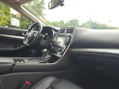 2017 Nissan Maxima 3.5 SV