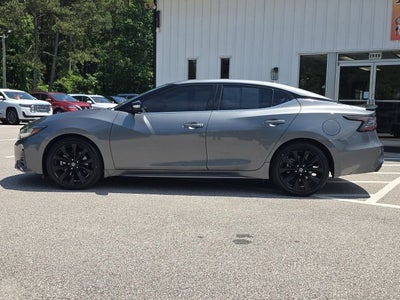 2020 Nissan Maxima SR