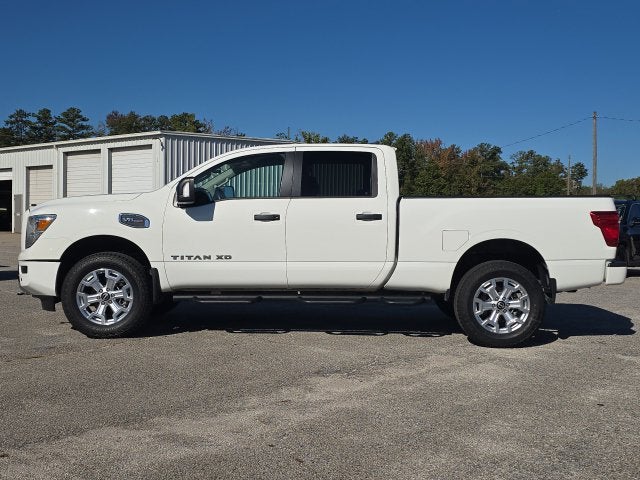 2024 Nissan Titan XD SV