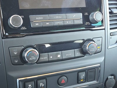 2024 Nissan Titan XD SV