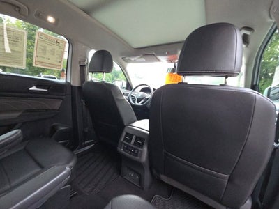2022 Volkswagen Atlas 3.6L V6 SE w/Technology