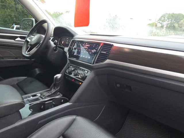 2022 Volkswagen Atlas 3.6L V6 SE w/Technology