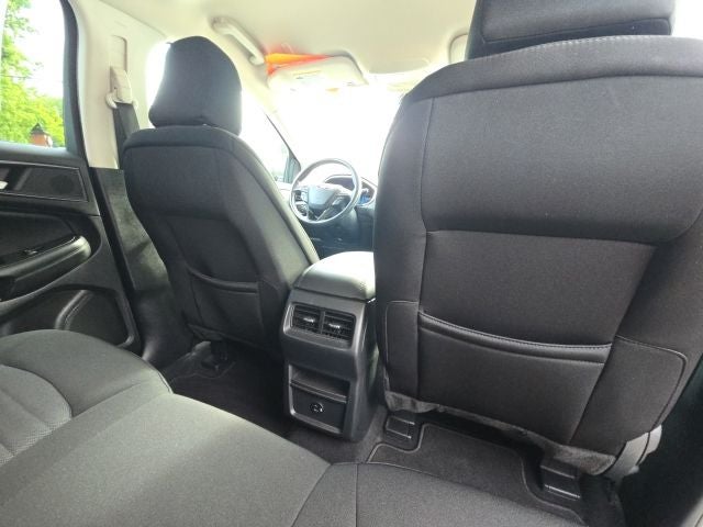 2021 Ford Edge SE