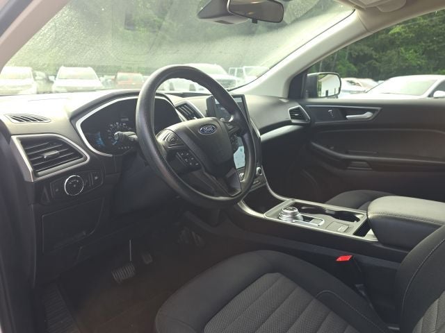 2021 Ford Edge SE