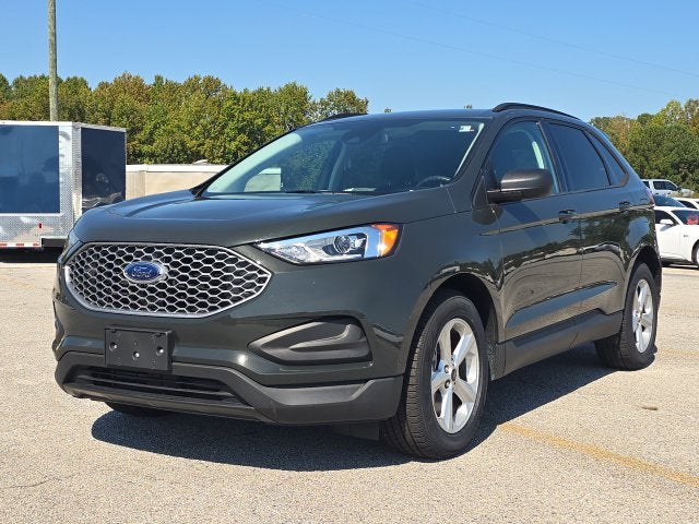 2023 Ford Edge SE