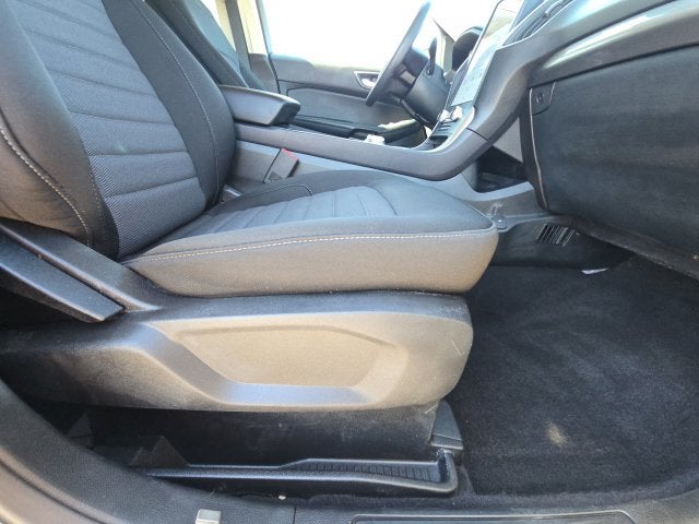 2023 Ford Edge SE