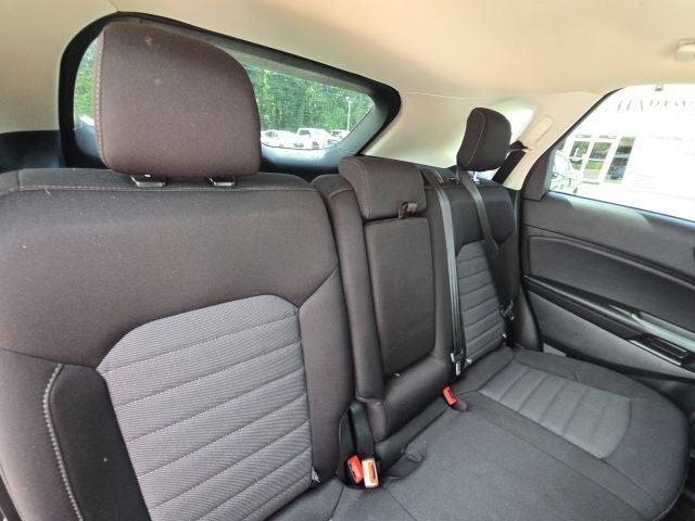 2023 Ford Edge SE