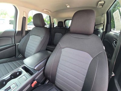 2023 Ford Edge SE