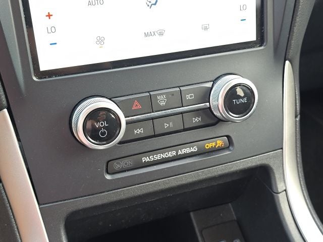 2023 Ford Edge SE