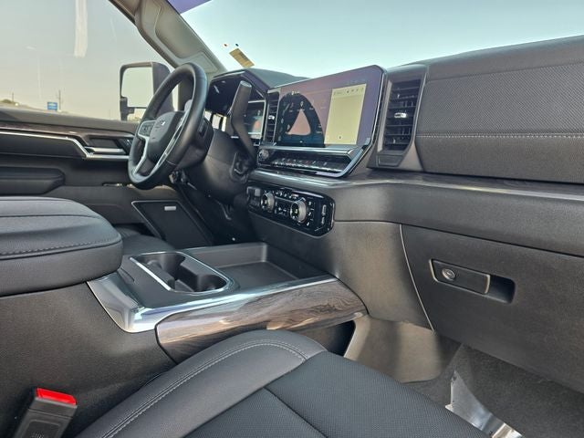 2025 Chevrolet Silverado 2500HD LTZ