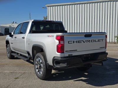 2022 Chevrolet Silverado 2500HD Custom