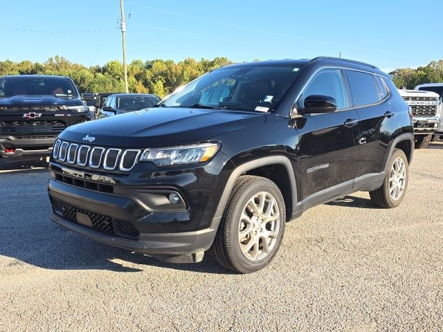 2022 Jeep Compass Latitude Lux