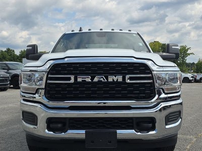 2024 RAM 3500 SLT