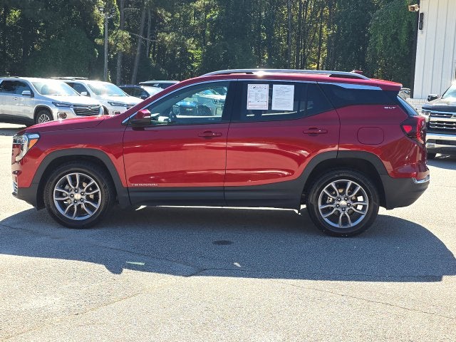 2022 GMC Terrain SLT