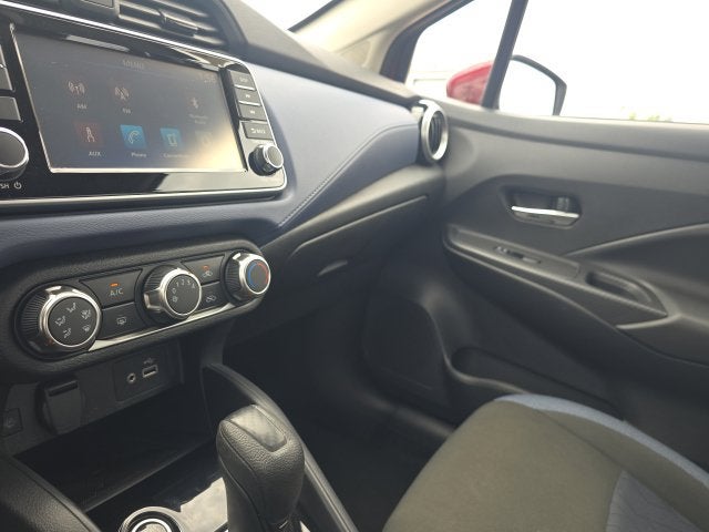 2024 Nissan Versa 1.6 SV
