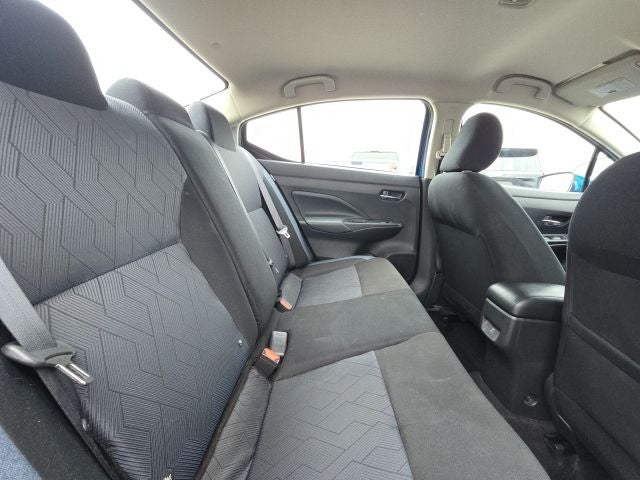 2024 Nissan Versa 1.6 SV