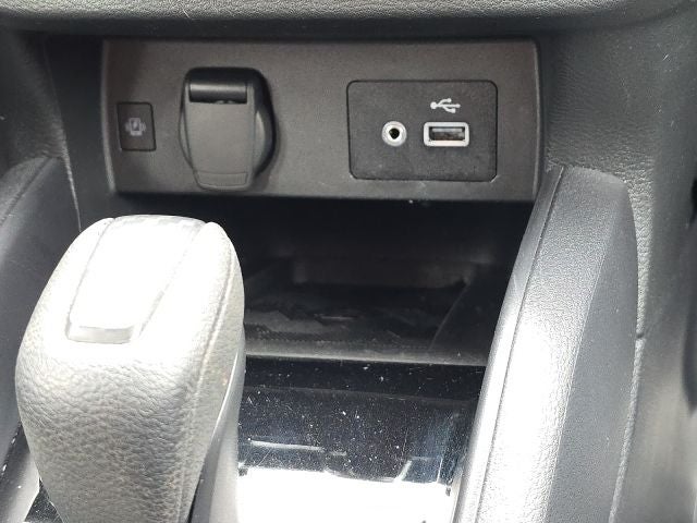 2024 Nissan Versa 1.6 SV