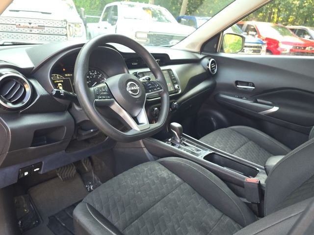 2022 Nissan Kicks SV