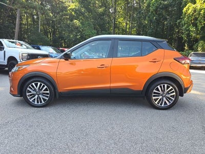 2022 Nissan Kicks SV