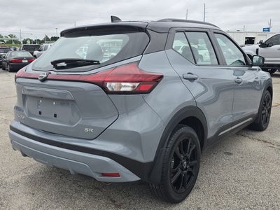 2023 Nissan Kicks SR