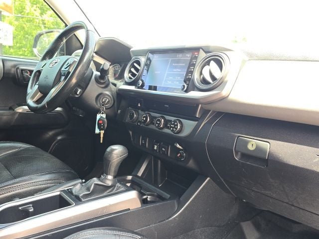 2020 Toyota Tacoma SR5 V6