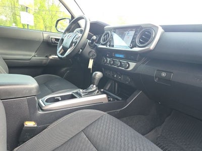 2022 Toyota Tacoma SR5 V6