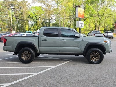 2022 Toyota Tacoma SR5 V6