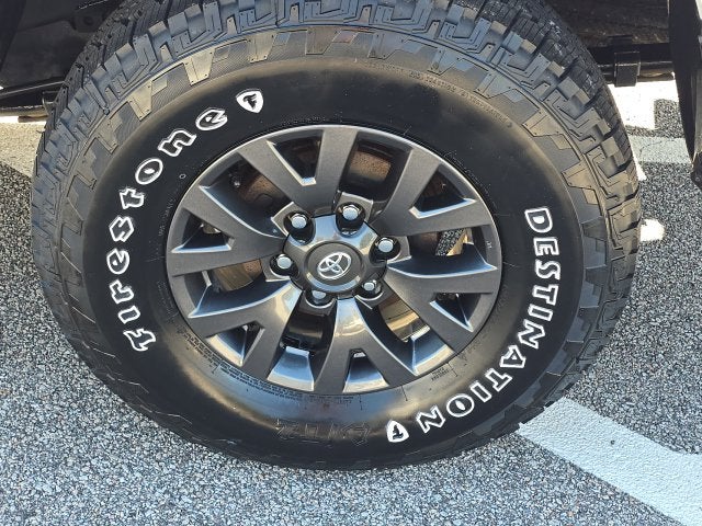 2022 Toyota Tacoma SR V6