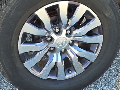 2023 Toyota Tacoma Limited V6