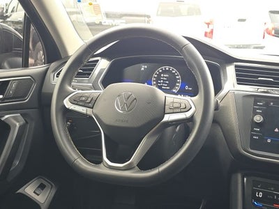 2023 Volkswagen Tiguan 2.0T SE