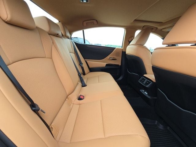 2025 Lexus ES 350