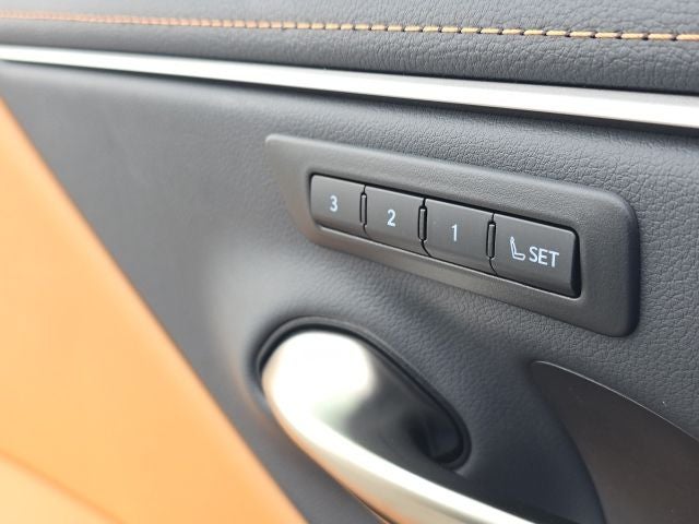 2025 Lexus ES 350