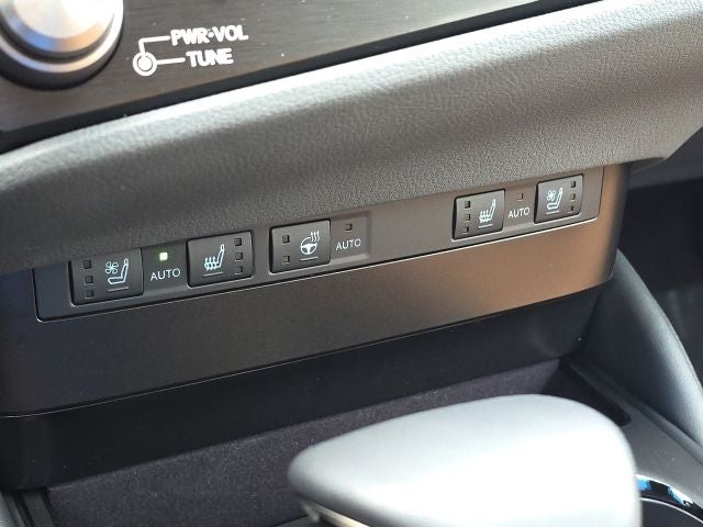 2025 Lexus ES 350