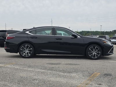 2025 Lexus ES 350